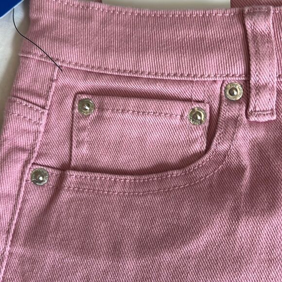 Juicy Couture Pink Denim Jean shorts, Size 10, 4” inseam, NWT - Picture 6 of 8
